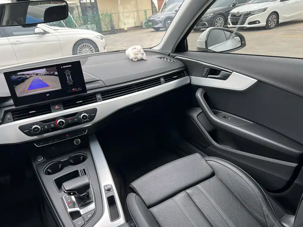 Audi A4L 2020 40 TFSI Fashionable and Dynamic купить на сайте DeffCars