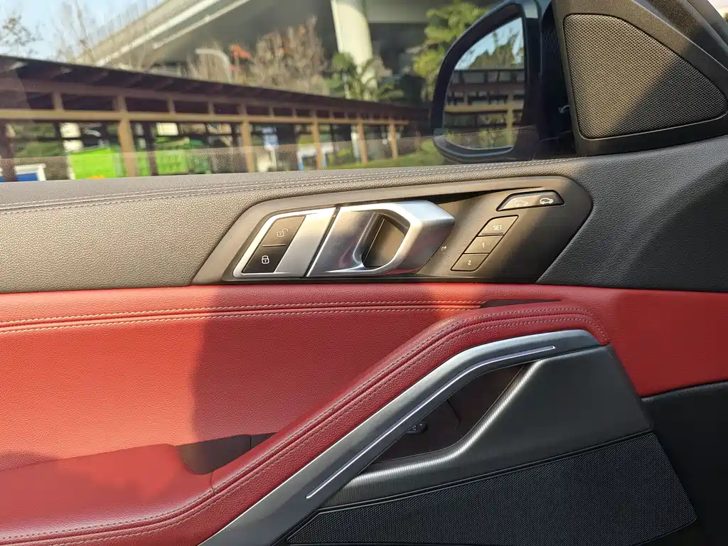 BMW X6 2022 facelift xDrive30i M sports package купить на сайте DeffCars