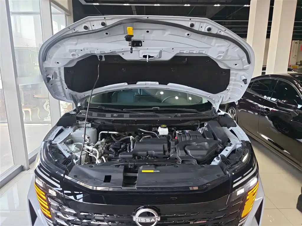 Qashqai 2025 Honor 2.0L CVT XV+ Leading Edition купить на сайте DeffCars