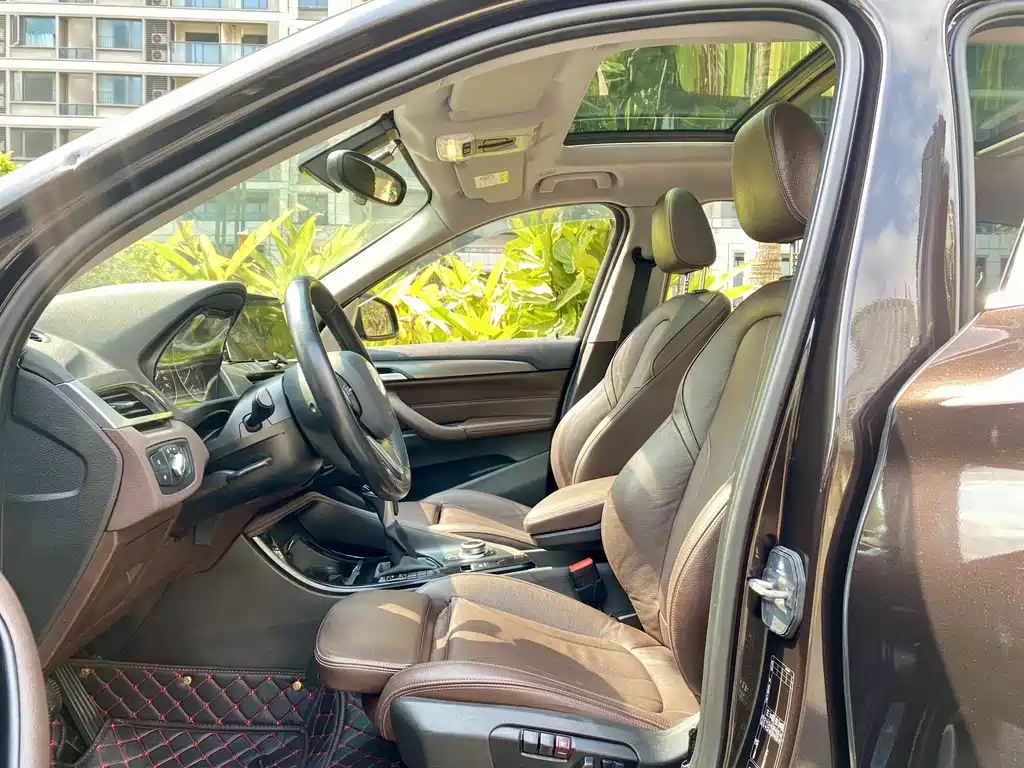 BMW X1 2018 xDrive20Li luxury model купить на сайте DeffCars