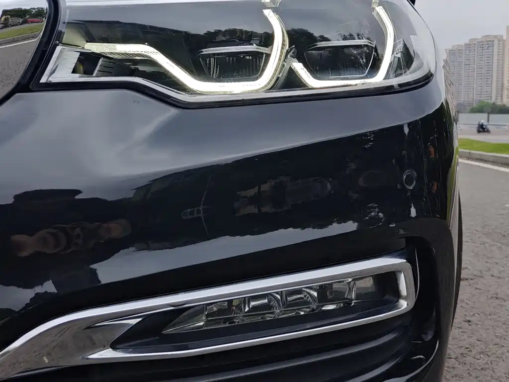 BMW 5 Series 2018 530Li Exclusive Luxury Package купить на сайте DeffCars