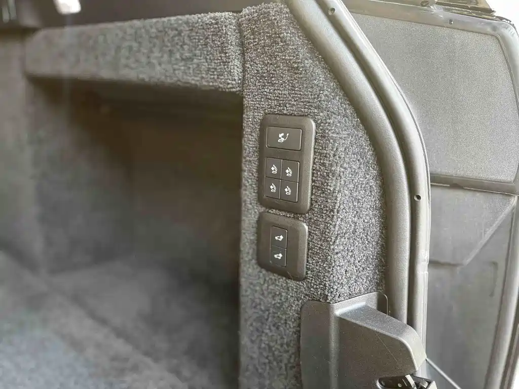 Range Rover 2020 3.0 L6 Honor Creation Extended Edition купить на сайте DeffCars