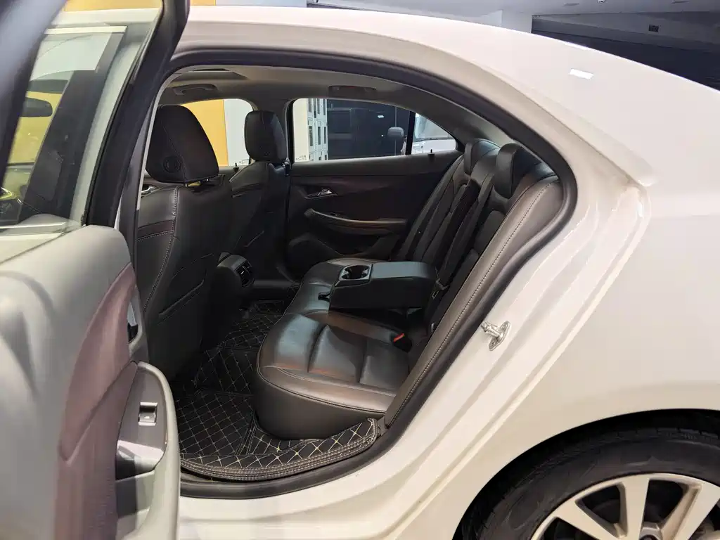 Malibu 2018 530T Automatic Deluxe Edition купить на сайте DeffCars