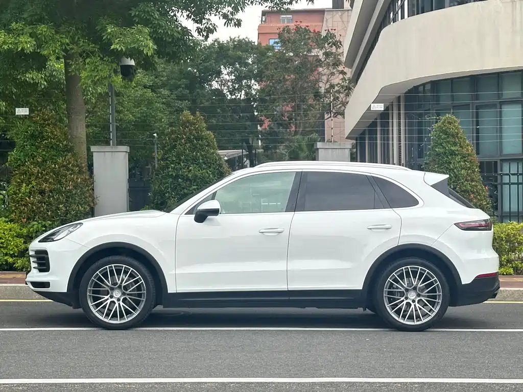 Cayenne 2019 Cayenne 3.0T купить на сайте DeffCars