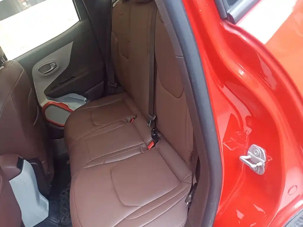 Renegade 2017 180T Automatic High Energy Edition купить на сайте DeffCars