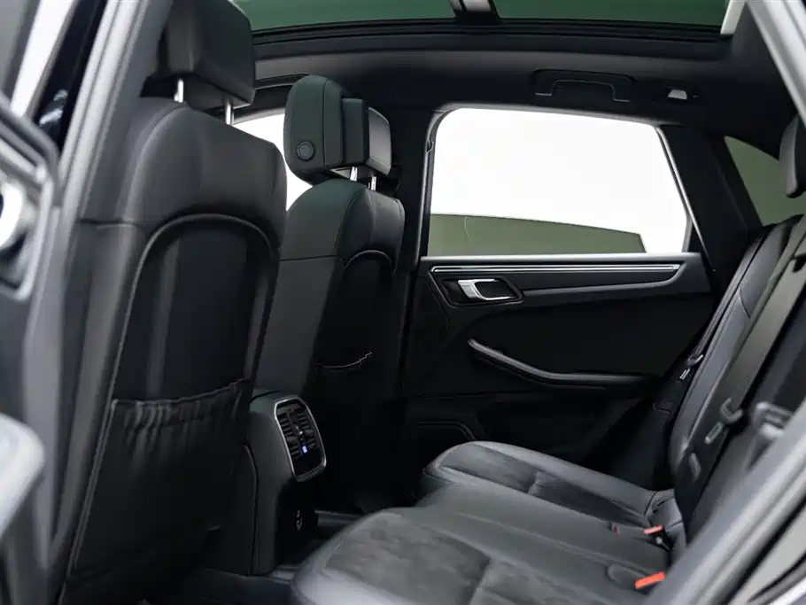 Macan 2021 Macan 2.0T купить на сайте DeffCars