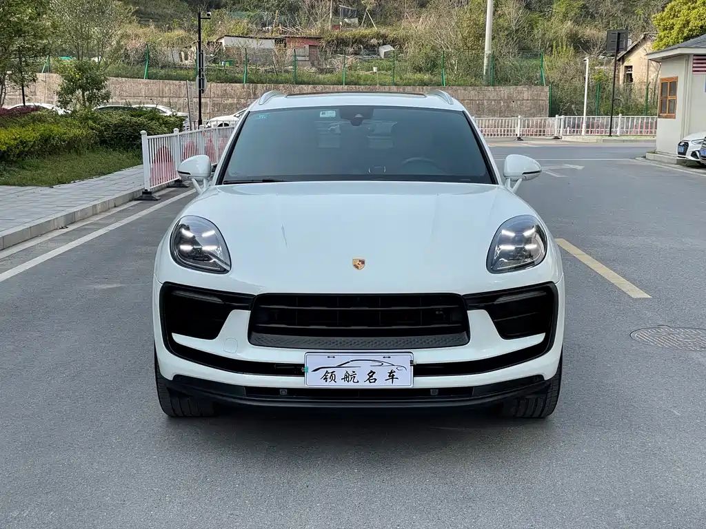 Macan 2023 Macan 2.0T купить на сайте DeffCars