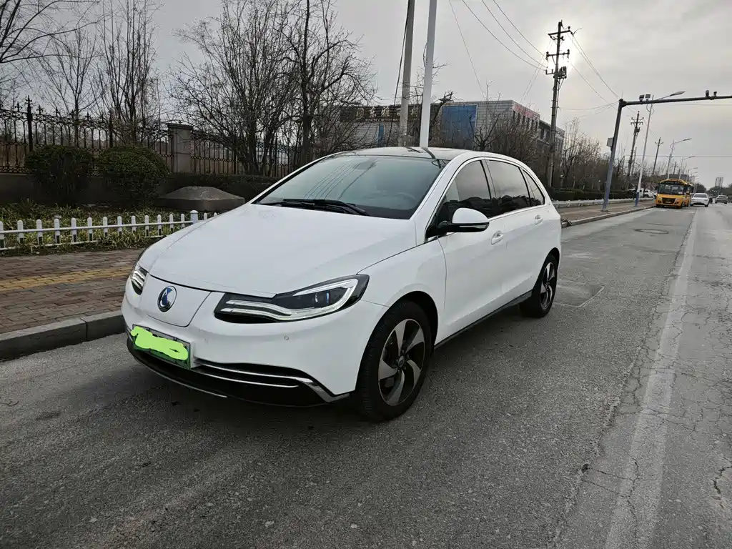 Denza 2018 500 Honor Edition купить на сайте DeffCars