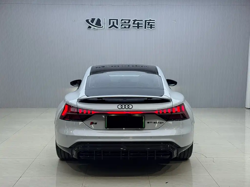 Audi RS e-tron GT 2023 basic model купить на сайте DeffCars