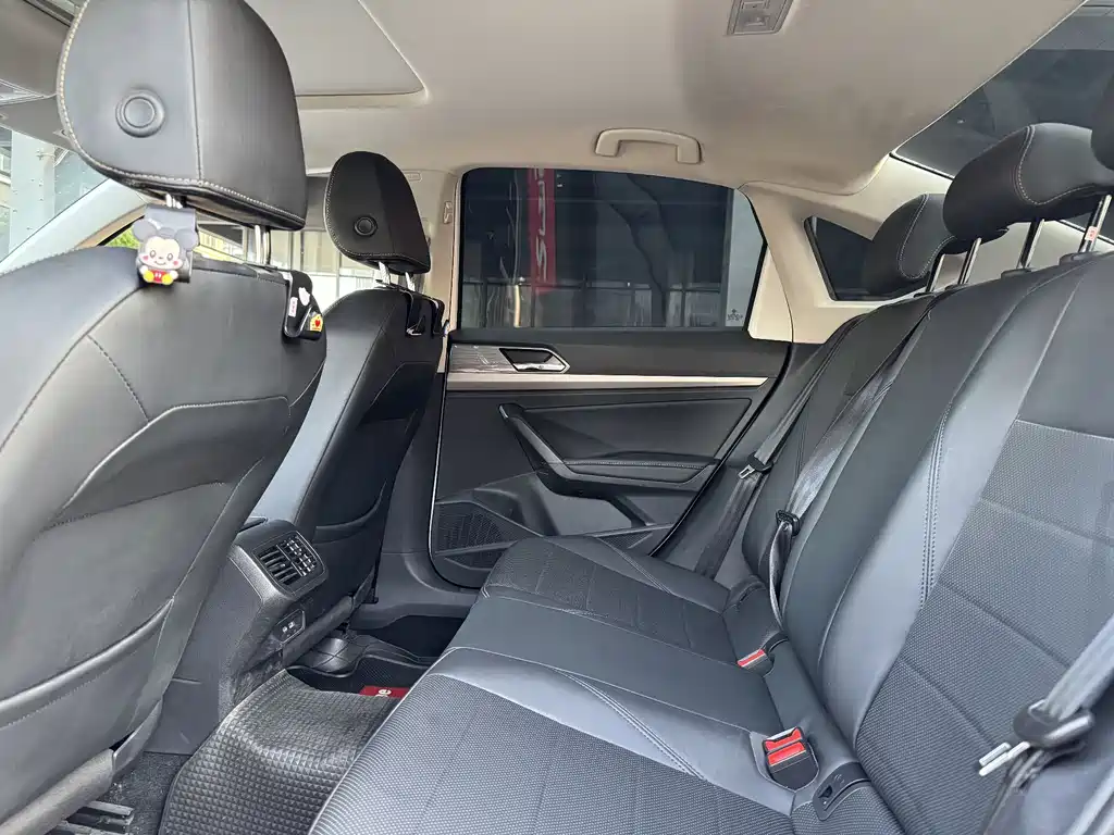 Lavida 2021 1.5L automatic comfort version купить на сайте DeffCars