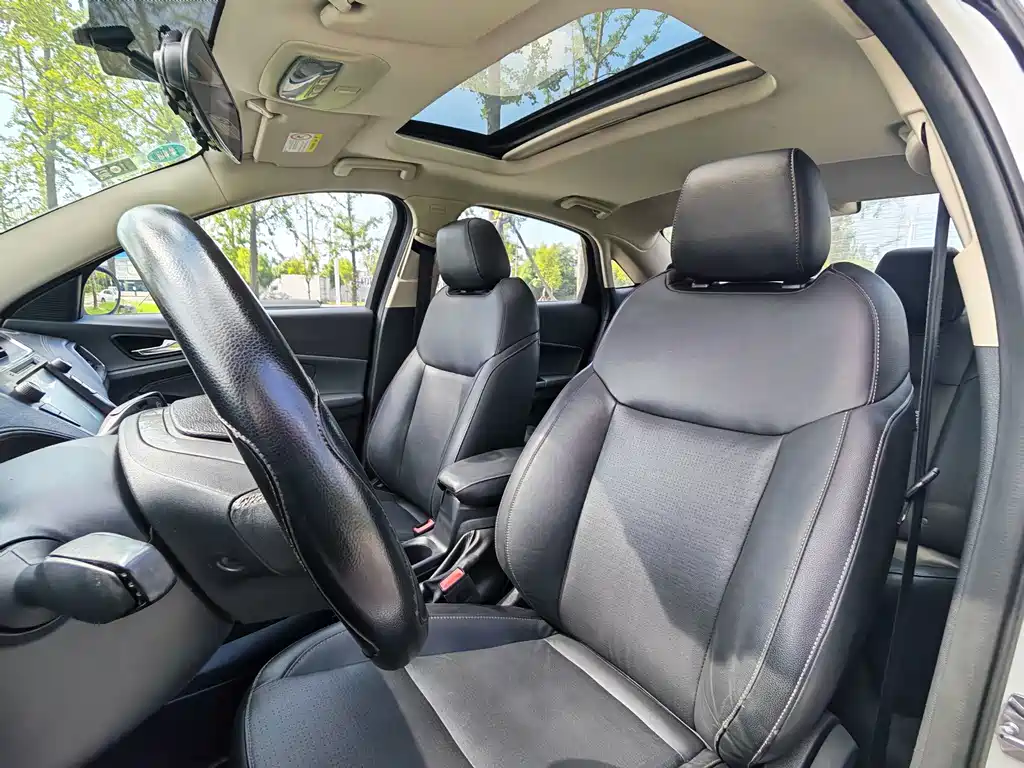 Escort 2017 facelift 1.5L automatic comfort model купить на сайте DeffCars