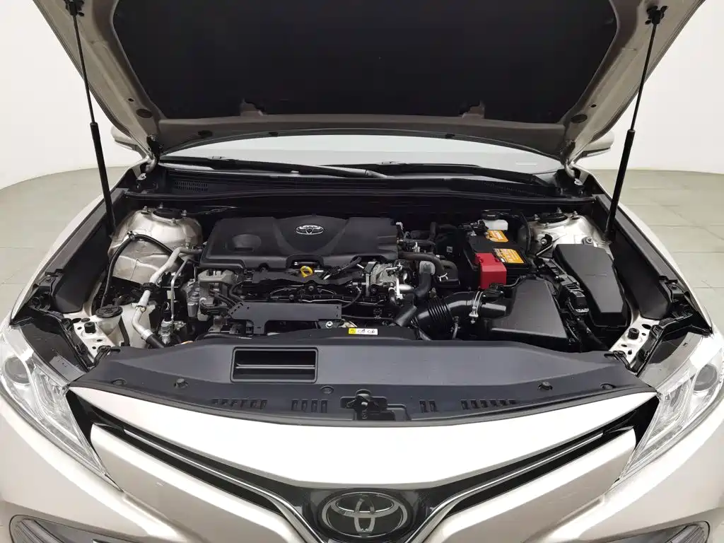 Camry 2019 facelift 2.5G Deluxe Edition купить на сайте DeffCars