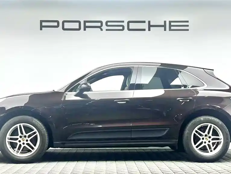 Macan 2018 Macan 2.0T купить на сайте DeffCars