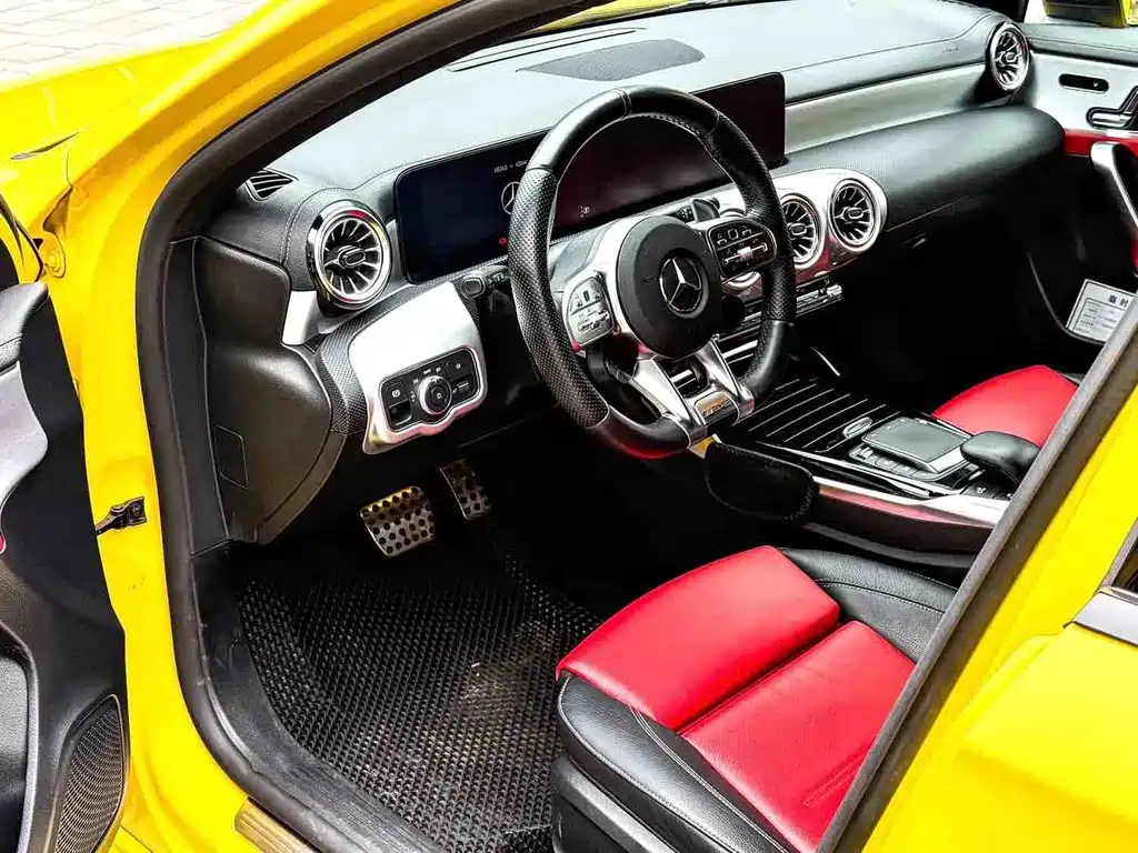 Mercedes A-Class AMG (импорт) 2022 A 35 4MATIC купить на сайте DeffCars