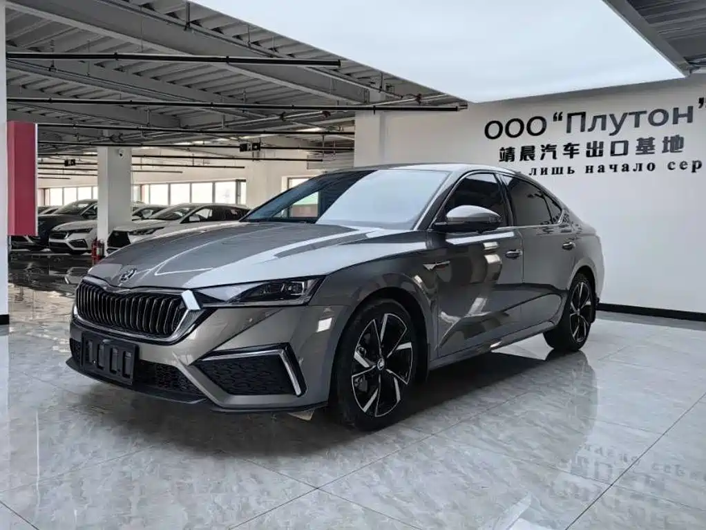 Octavia 2023 facelift PRO TSI280 exclusive version купить на сайте DeffCars