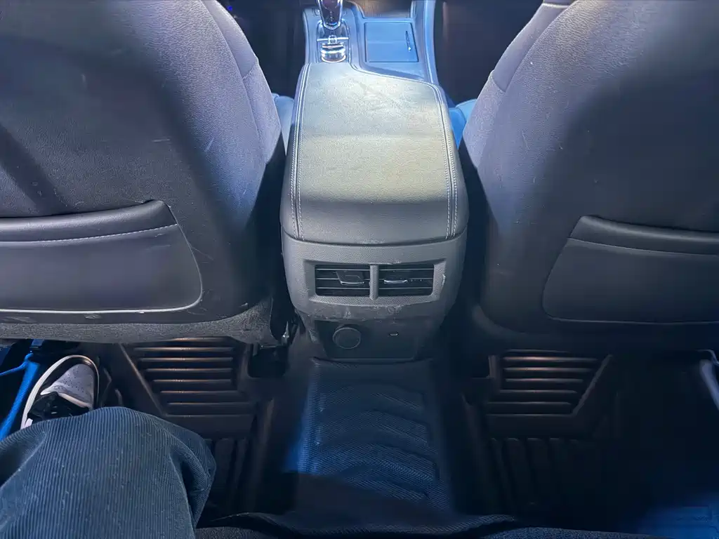 Cadillac CT5 2022 28T luxury model купить на сайте DeffCars