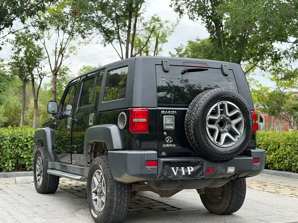 Beijing BJ40 2016款 2.3T 自动四驱尊享版 купить на сайте DeffCars