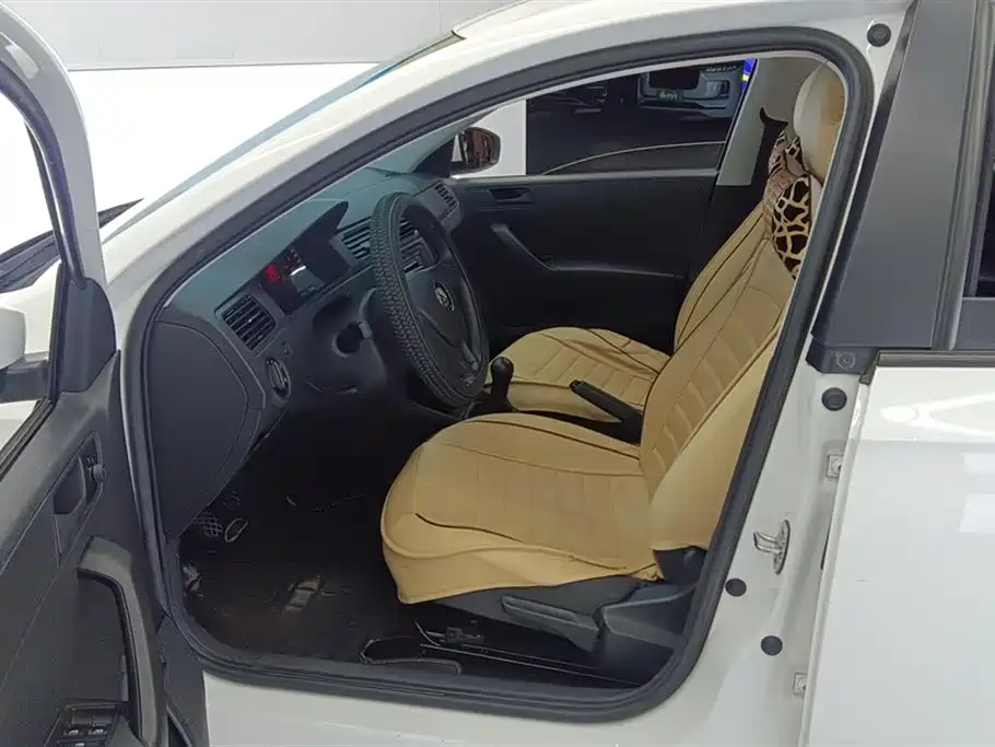 Santana 2021 1.5L Manual Fashion Edition купить на сайте DeffCars