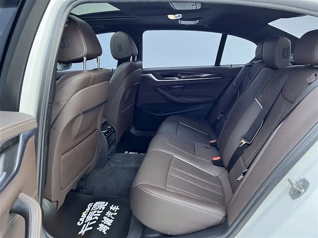 BMW 5 Series 2022 facelift 525Li M Sports Package купить на сайте DeffCars