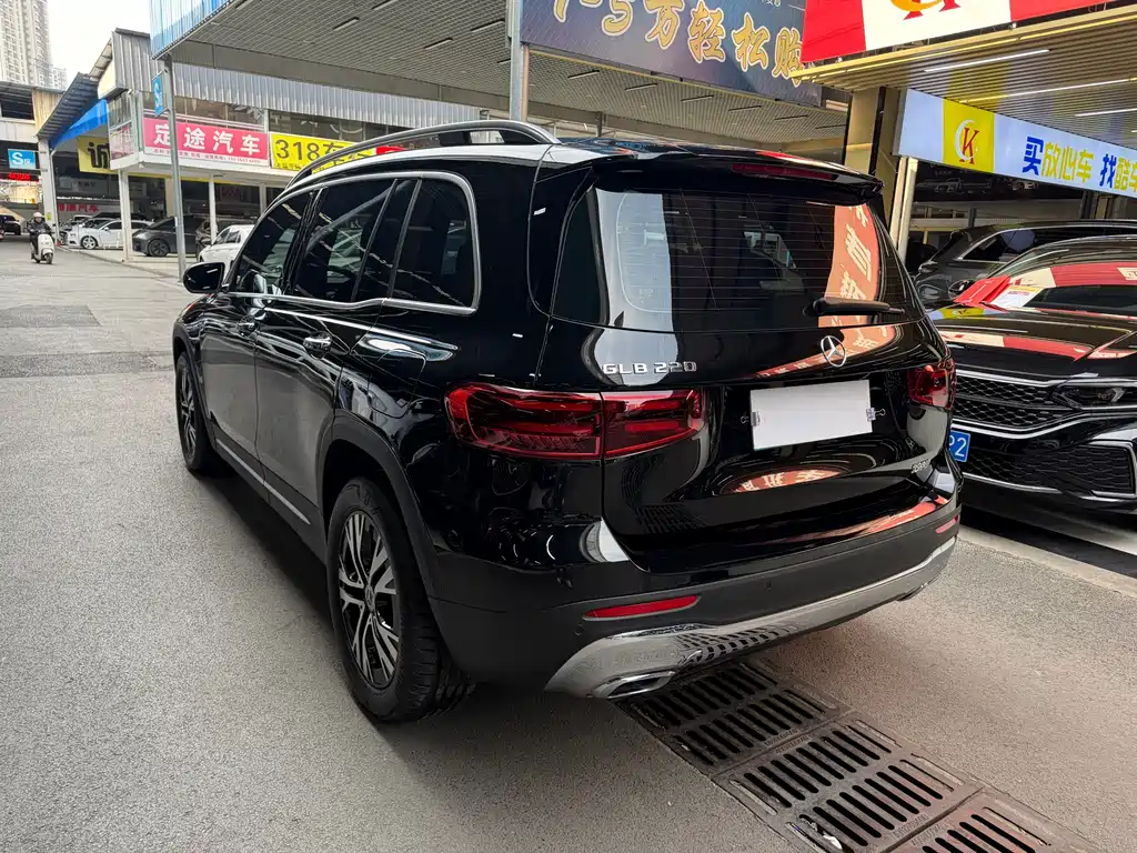 Mercedes-Benz GLB 2024 facelift GLB 220 dynamic version купить на сайте DeffCars