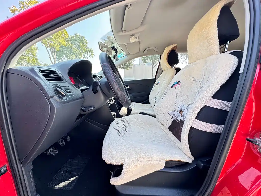 Polo 2013 1.4L manual fashion version купить на сайте DeffCars