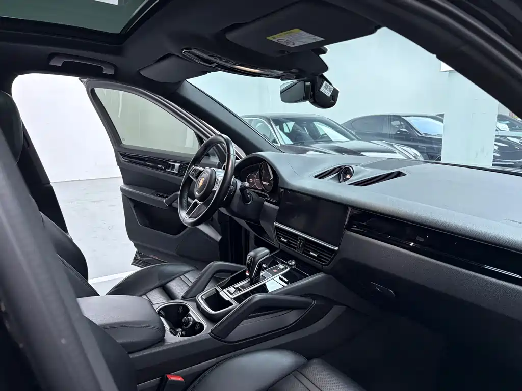 Cayenne 2018 Cayenne 3.0T купить на сайте DeffCars