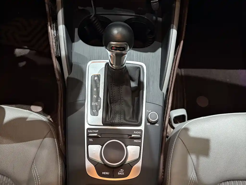 Audi A3 2020 Limousine 35 TFSI Fashion Type National V купить на сайте DeffCars