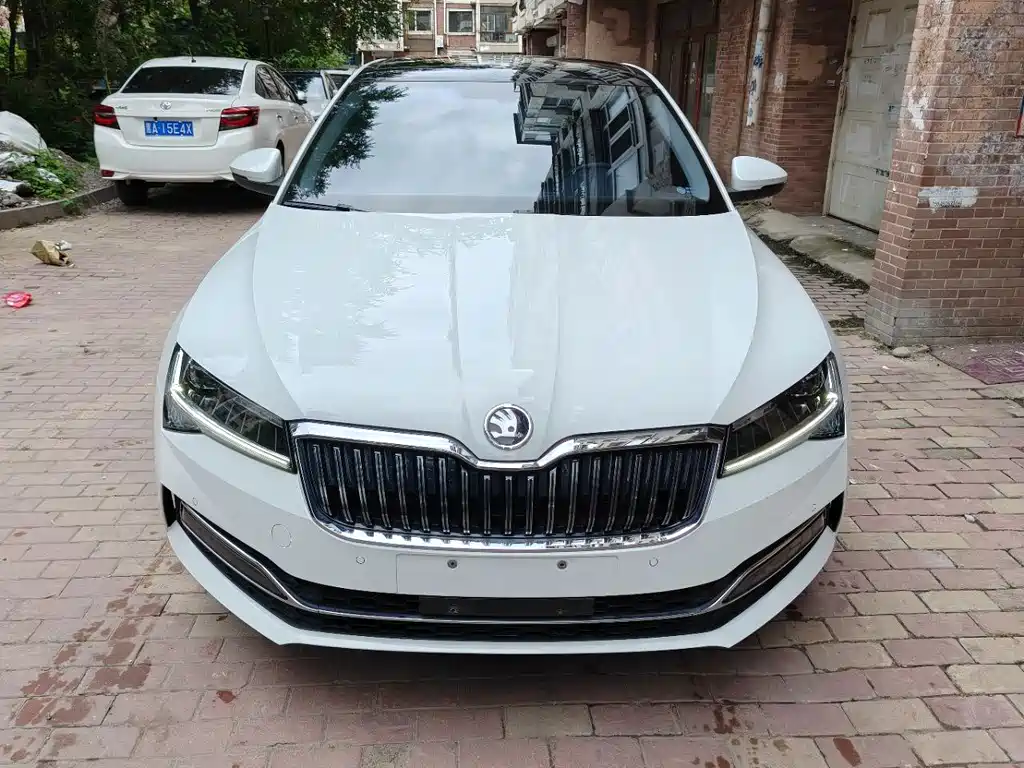 Superb 2023 TSI280 DSG Exclusive Edition купить на сайте DeffCars