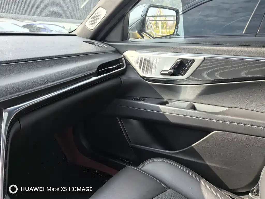 Cadillac CT6 2023 28T Fashion Model купить на сайте DeffCars