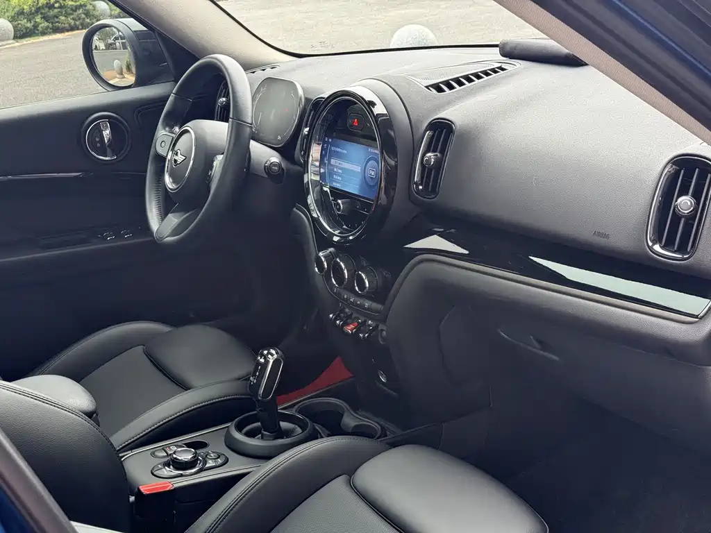 MINI COUNTRYMAN 2021 1.5T COOPER ALL4 купить на сайте DeffCars