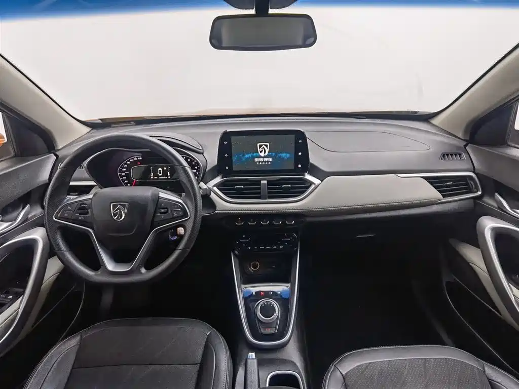 Baojun 510 2017 1.5L automatic fashion model купить на сайте DeffCars
