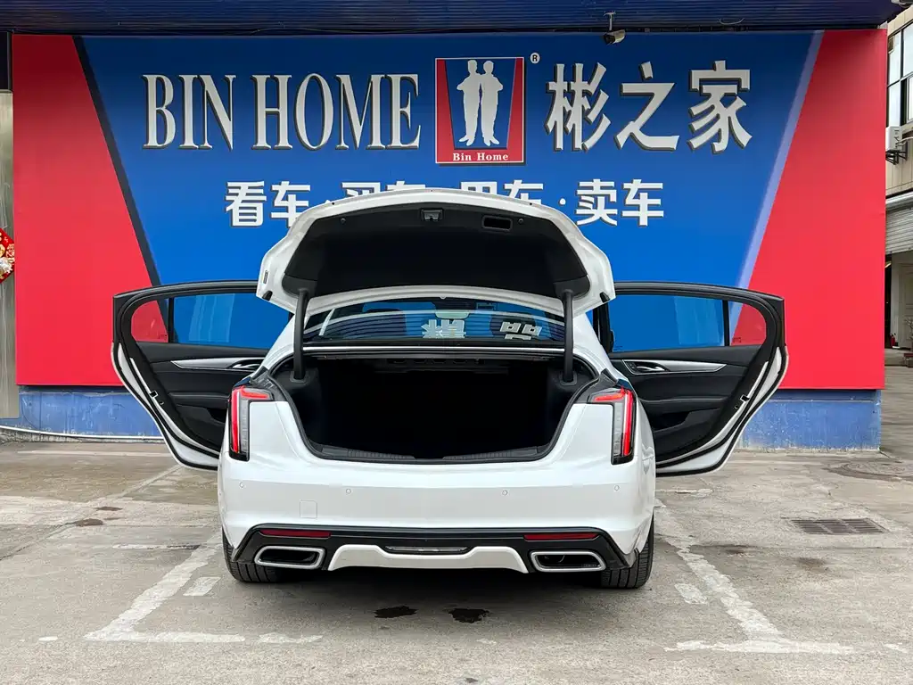 Cadillac CT5 2024 28T Premium Model купить на сайте DeffCars