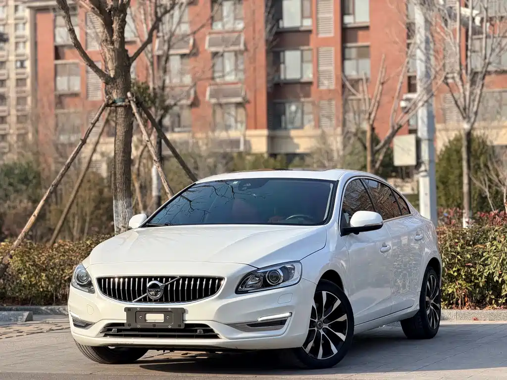 Volvo S60 2019 S60L facelift T5 Smart Advanced Edition купить на сайте DeffCars