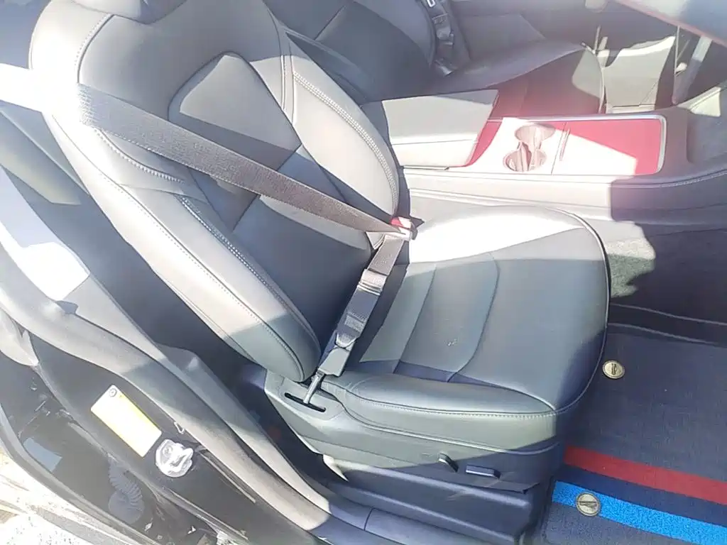 Model Y 2022 facelift rear-wheel drive version купить на сайте DeffCars