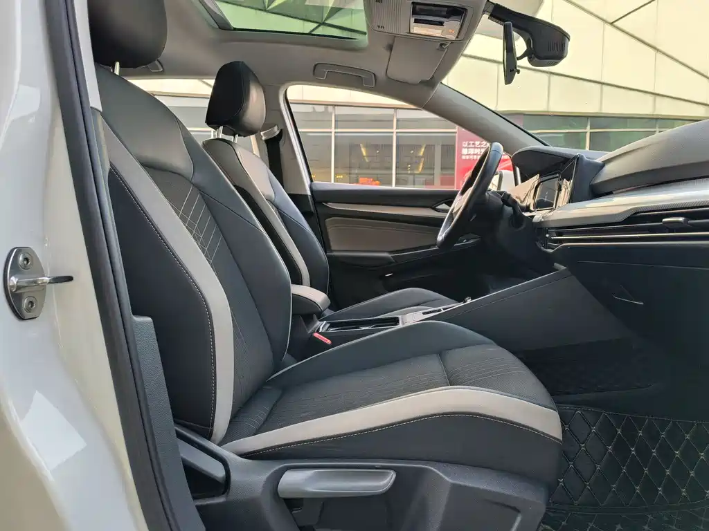 Golf 2021 280TSI DSG Pro купить на сайте DeffCars