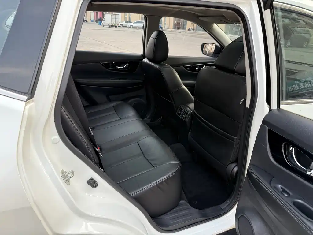 X-Trail 2019 2.0L CVT Comfort Edition 2WD купить на сайте DeffCars