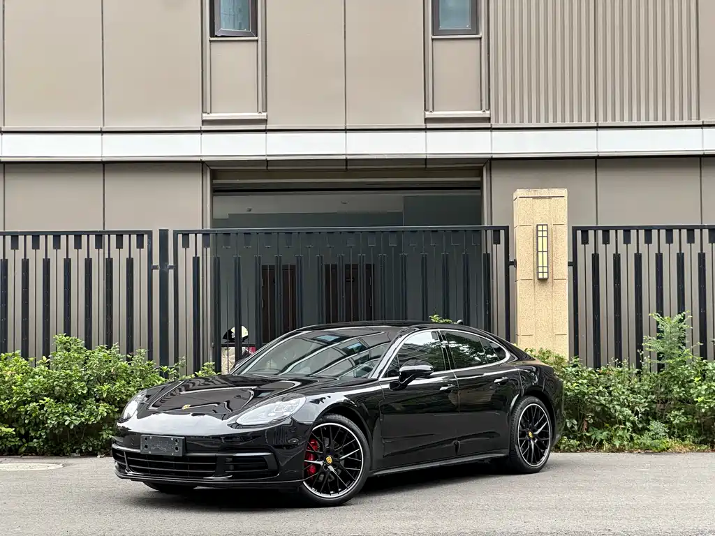 Panamera 2017 Panamera 3.0T купить на сайте DeffCars