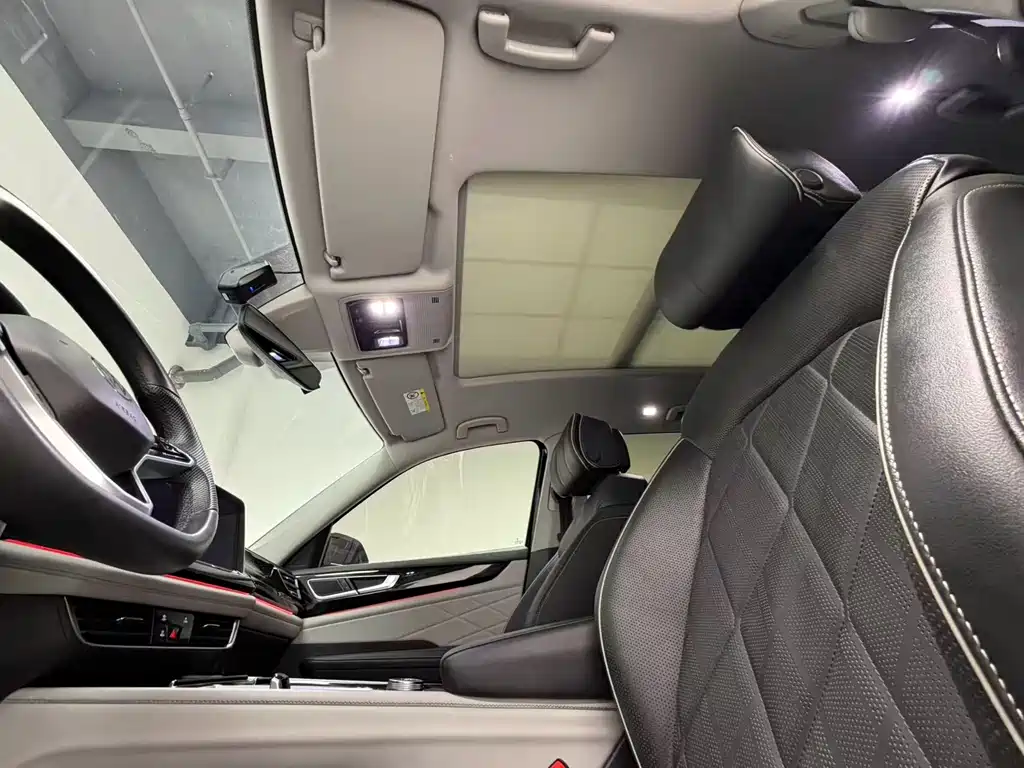 Touron 2024 380TSI four-wheel drive luxury version купить на сайте DeffCars