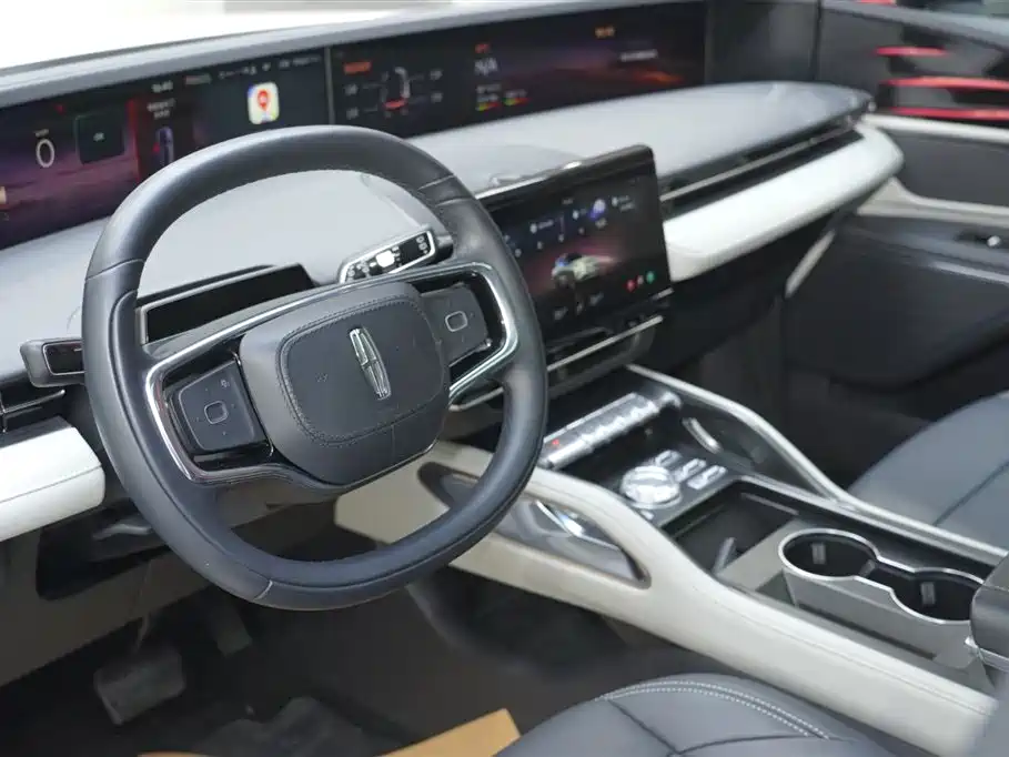 Voyager 2023 2.0T four-wheel drive exclusive edition купить на сайте DeffCars
