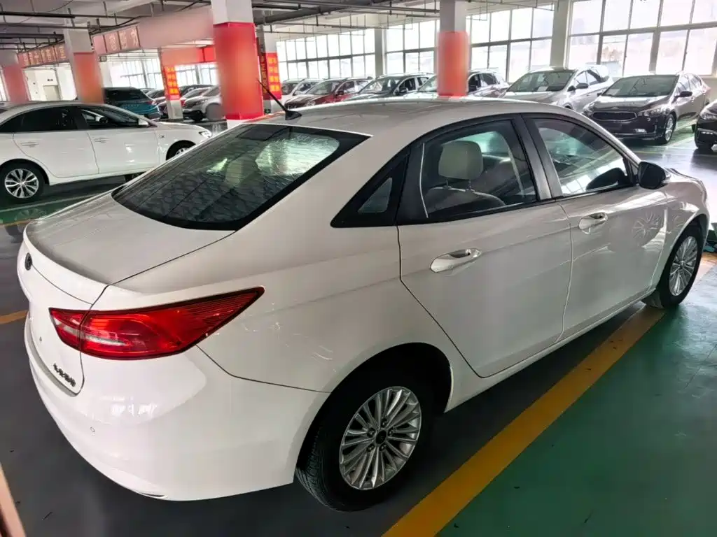 Forex 2015 1.5L automatic comfort model купить на сайте DeffCars