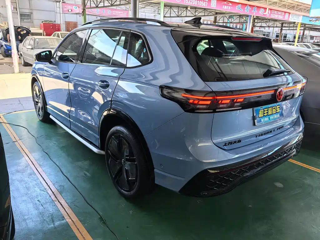 Tiguan L 2024 PRO 380TSI four-wheel drive R-Line Zhizun Edition купить на сайте DeffCars