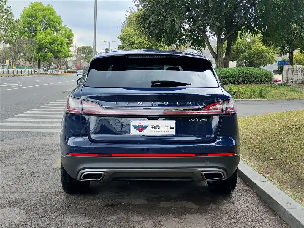 Voyager imported 2019 2.7T four-wheel drive premium version, National VI купить на сайте DeffCars