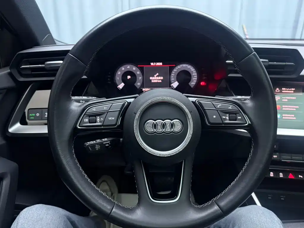 Audi A3 2023 A3L Limousine 35 TFSI Fashionable and Sporty купить на сайте DeffCars