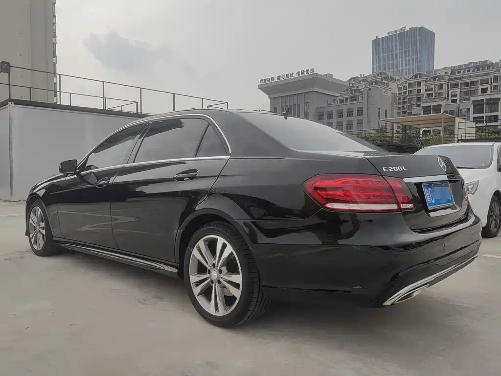 Mercedes E-Class 2015 E 200 L купить на сайте DeffCars