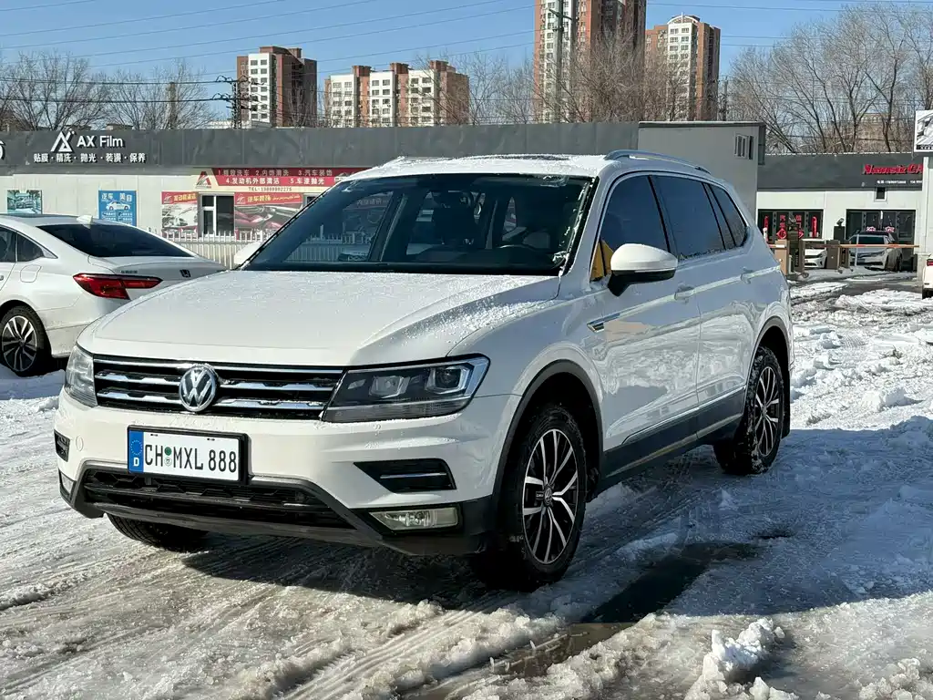 Tiguan L 2018 330TSI automatic two-wheel drive luxury version купить на сайте DeffCars