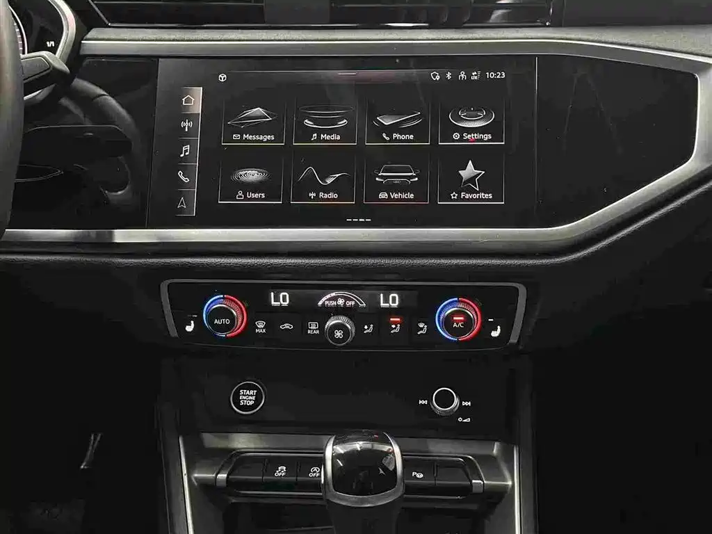 Audi Q3 2023 35 TFSI Stylish Dynamic (1.4T) купить на сайте DeffCars