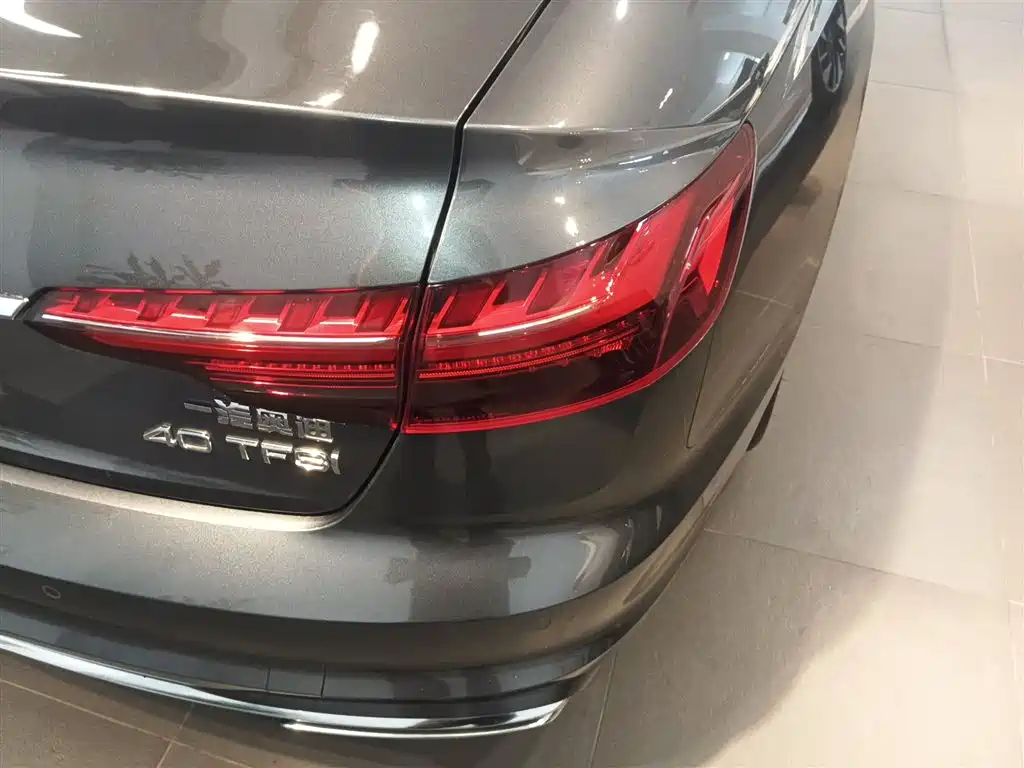 Audi A4L 2020 40 TFSI Fashionable and Dynamic купить на сайте DeffCars