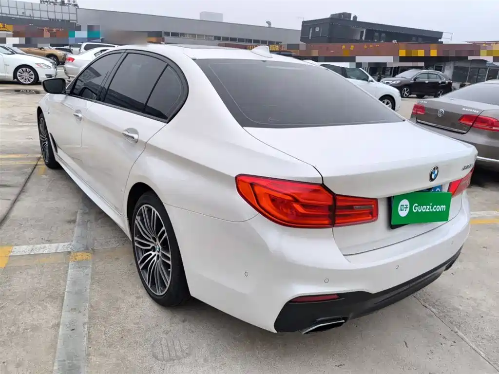 BMW 5 Series 2018 530Li Exclusive M Sports Package купить на сайте DeffCars