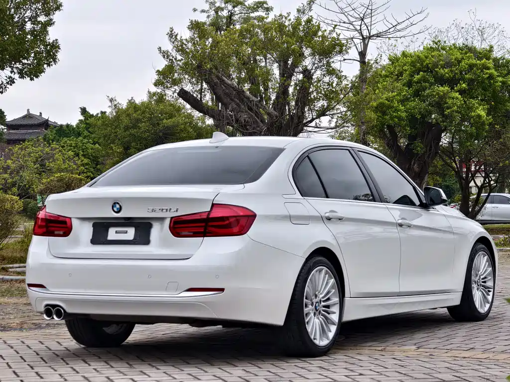 BMW 3 Series 2018 320Li Fashion Model купить на сайте DeffCars