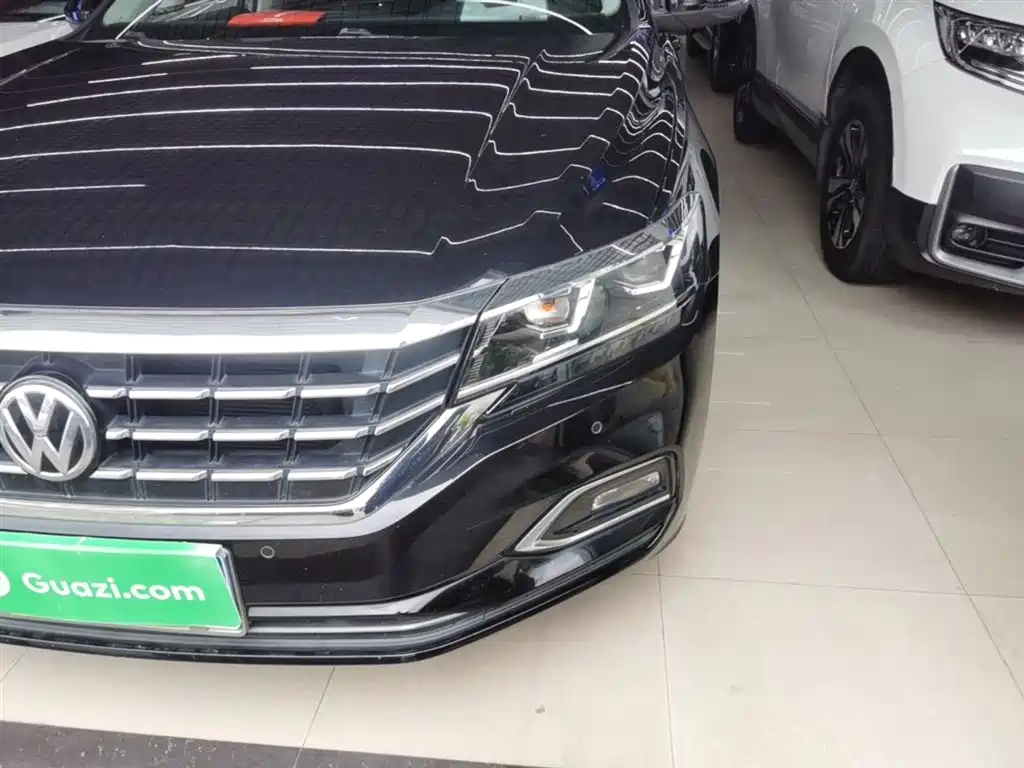 Passat 2019 330TSI Elite Edition National VI купить на сайте DeffCars